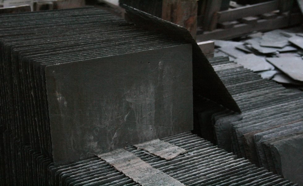 2008-06-26_Stacked_roofing_slate_2(edit) 2008-06-26_Stacked_roofing_slate_2(edit)